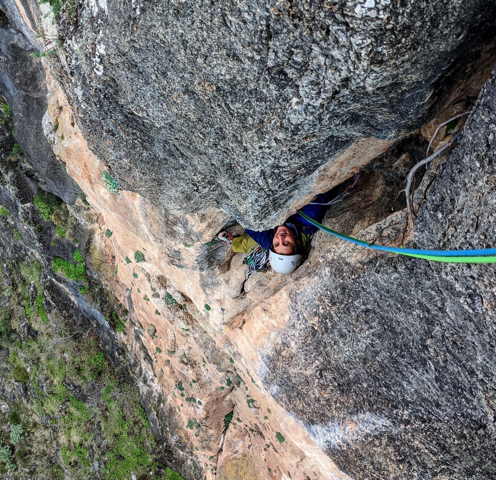 A climber seconding in Granada during a mental training for climbing course