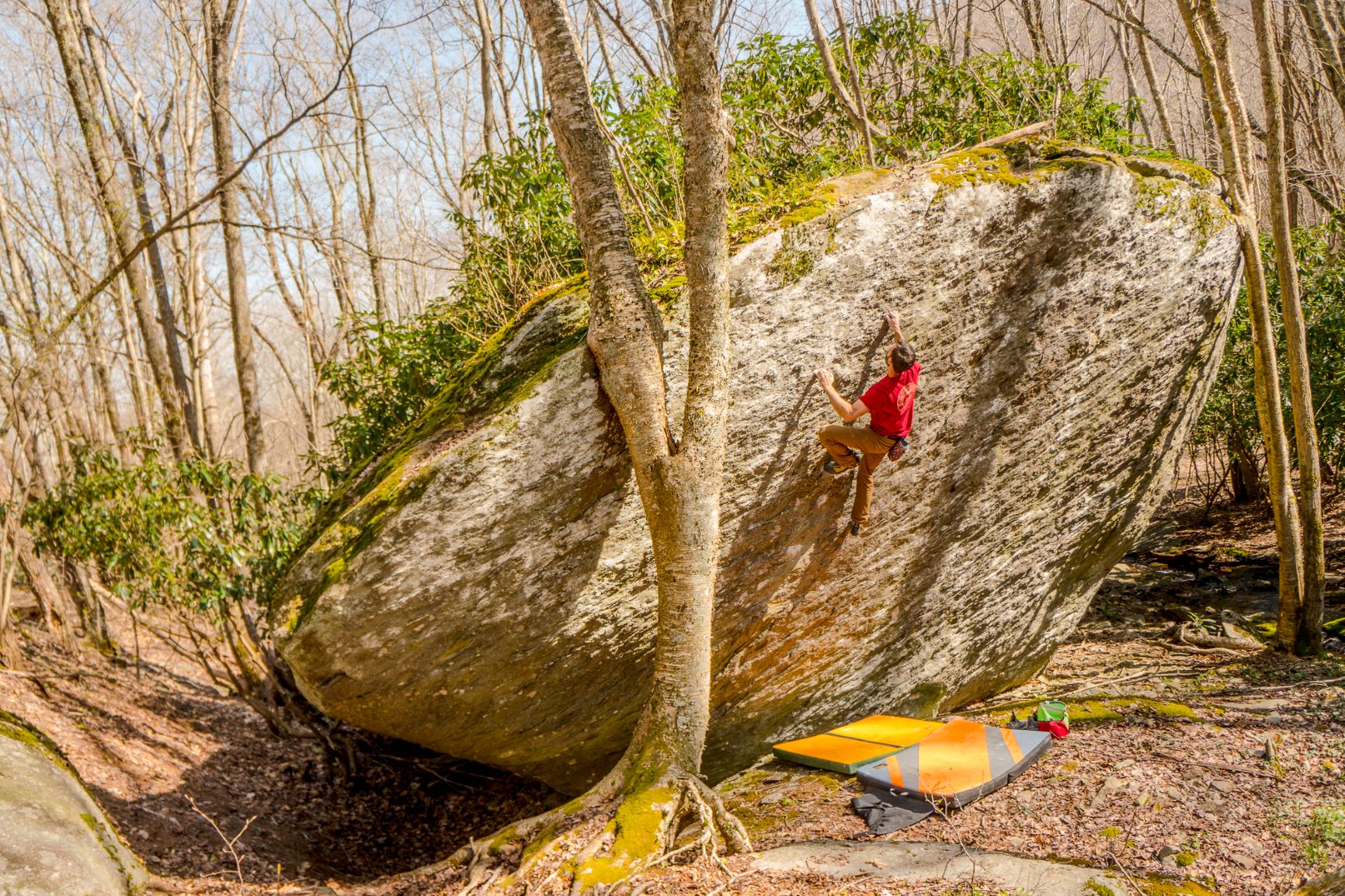 Aaron Parlier bouldering in Grayson Highland State Park